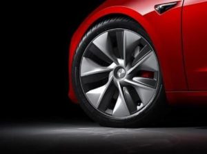 一辆车干翻了一群车，特斯拉Model 3到底牛在哪？
